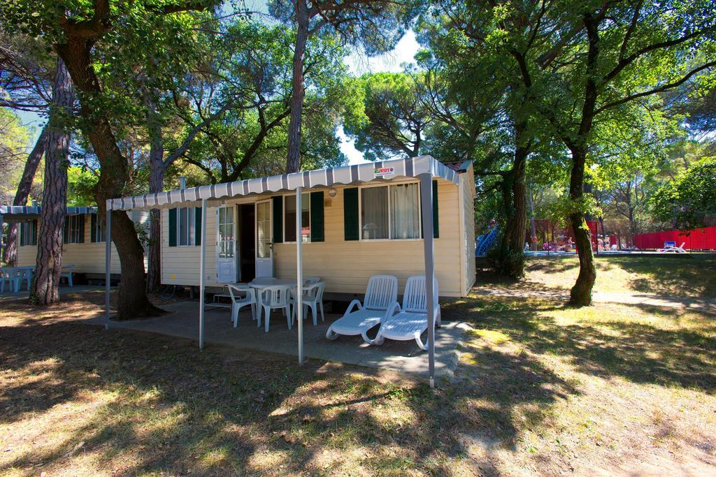 Belvedere Pineta Camping Village Grado Esterno foto