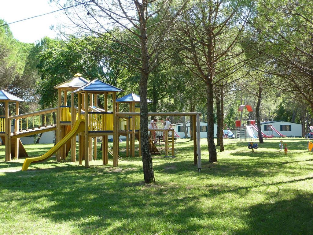 Belvedere Pineta Camping Village Grado Esterno foto